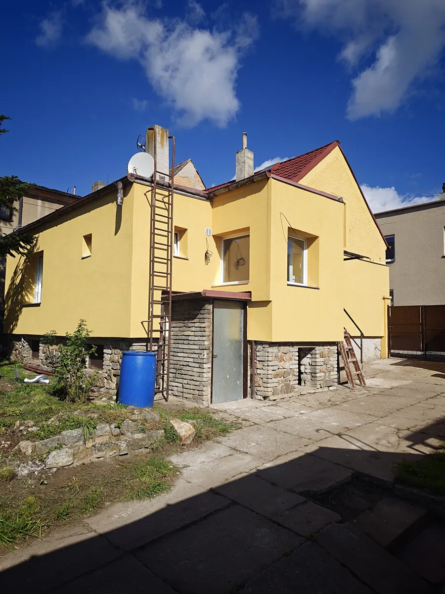 Pronájem rodinného domu 85 m², pozemek 1350 m²